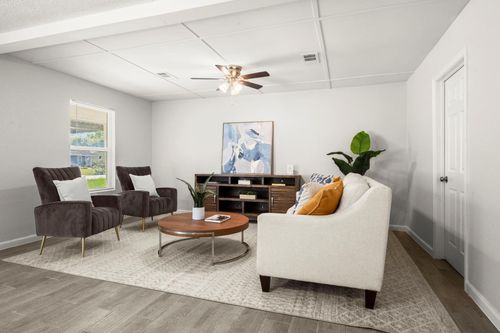 5219 Myrtlewood St, Houston, TX, 77033-2915 | Card Image