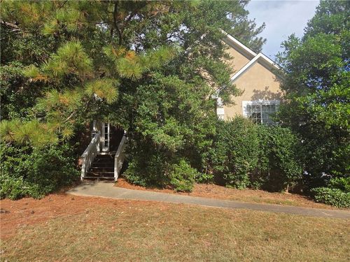 4004 Cinnamon Fern Ln, Woodstock, GA, 30189-6909 | Card Image