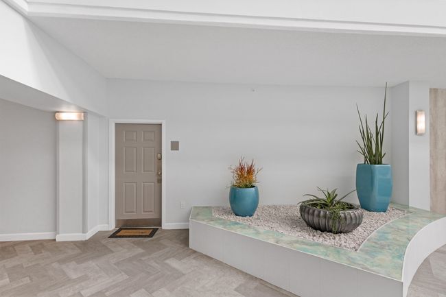 Entry Door | Image 35