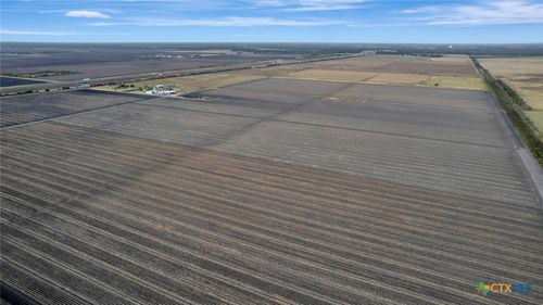 5629 Us Highway 59 S, Edna, TX, 77957-4635 | Card Image