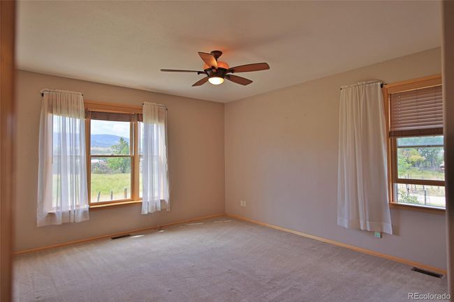 5867 Pe 3/10 Rd, House other with 3 bedrooms, 2 bathrooms and 2 parking in Collbran CO | Image 12