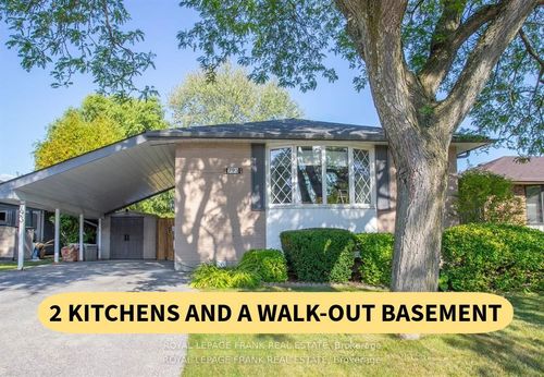 793 Central Park Blvd N, Oshawa, ON, L1G6B2 | Card Image