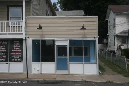 34 E Carey St, Plains, PA, 18705-2040 | Card Image