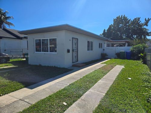 2140-2140 Nw 27th St, Miami, FL, 33142-8452 | Card Image