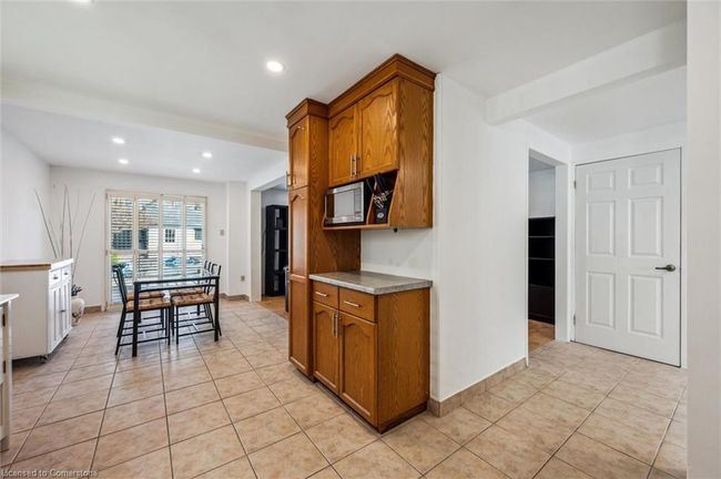40 Rodgers Rd, House other with 4 bedrooms, 3 bathrooms and 3 parking in Guelph ON | Image 15