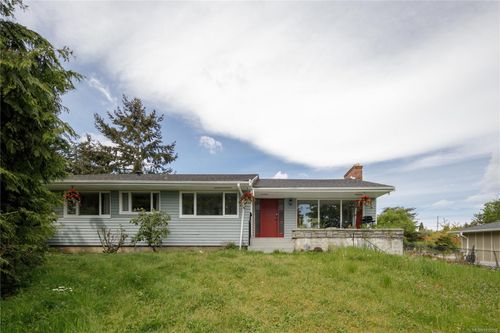 2555 Departure Bay Rd, Nanaimo, BC, V9S3W2 | Card Image
