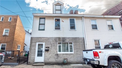 917 Penn St, Pittsburgh, PA, 15215-2341 | Card Image
