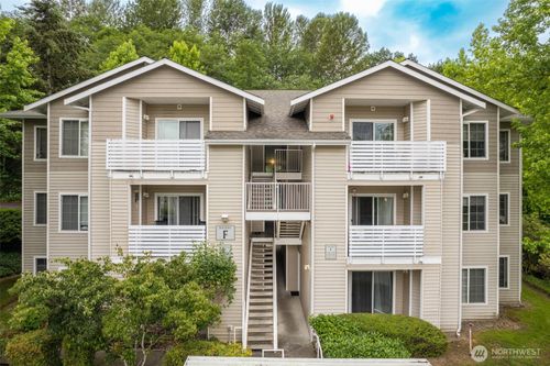 f231-801 Rainier Ave N, Renton, WA, 98057-5397 | Card Image