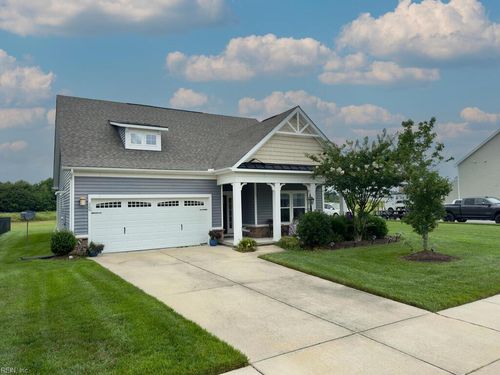 200 Oak Hill Ln, Smithfield, VA, 23430-6295 | Card Image