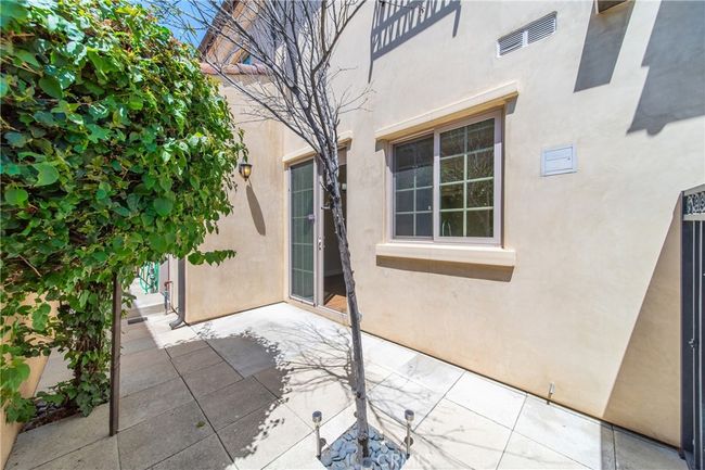 B - 130 Alta St, Condo with 3 bedrooms, 3 bathrooms and 2 parking in Arcadia CA | Image 22