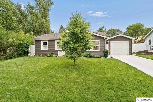 14145 Cindy Cir, Omaha, NE, 68137-1504 | Card Image