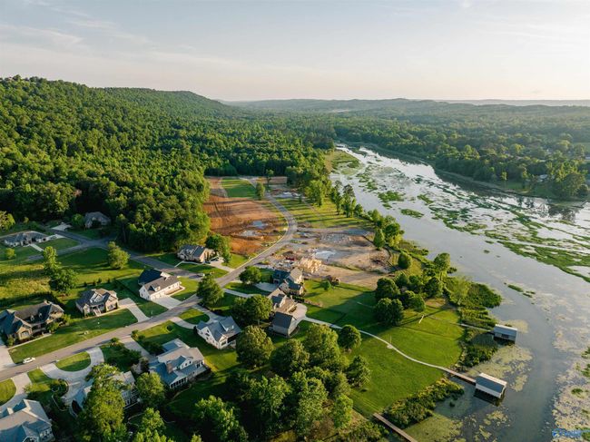360 Lake Creek Dr, House other with 5 bedrooms, 4 bathrooms and null parking in Guntersville AL | Image 11