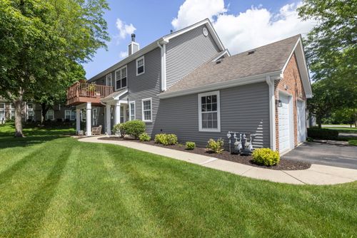 2071 Waverly Ln, Algonquin, IL, 60102-5181 | Card Image