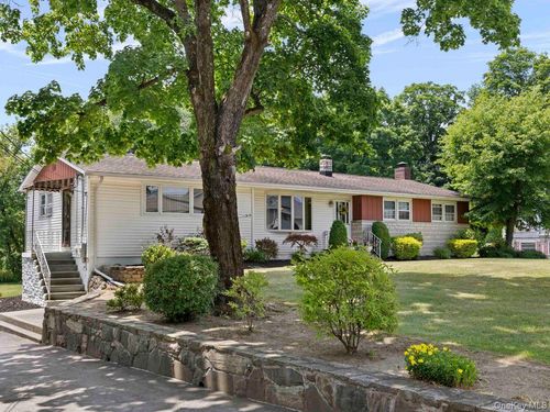 105 Chapel Hill Rd, Highland, NY, 12528-1815 | Card Image