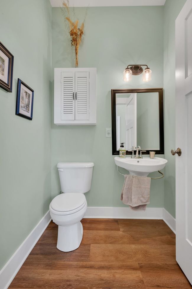 4122 Highway 49 W, House other with 5 bedrooms, 4 bathrooms and 2 parking in Vanleer TN | Image 25