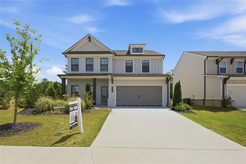 2700 Westgate Park Dr, Loganville, GA, 30052-6818 | Card Image