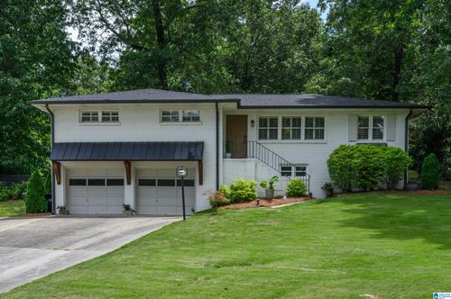 3168 Dolly Ridge Dr, Vestavia, AL, 35243-5704 | Card Image