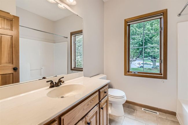 Main Floor Full Bathroom | Image 20