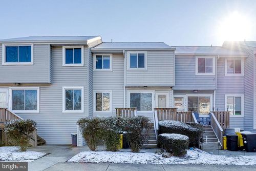 1615 Fendall Ct, CROFTON, MD, 21114-1720 | Card Image