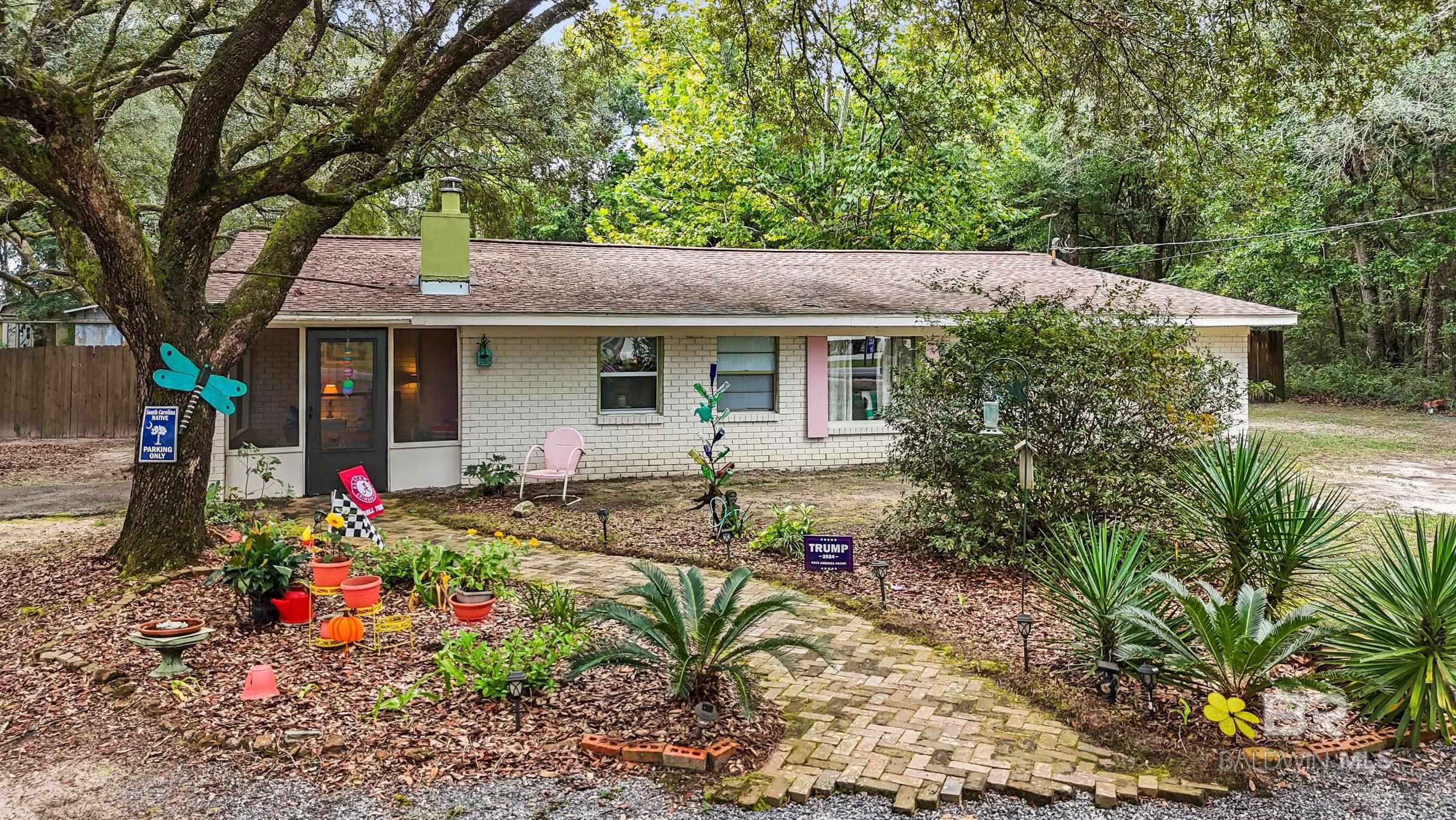 Ickler Ave, Lillian, AL 36549