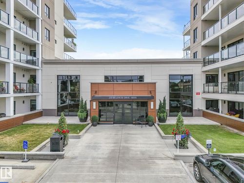 200 Bellerose Dr, Saint Albert, AB, T8N7P7 | Card Image