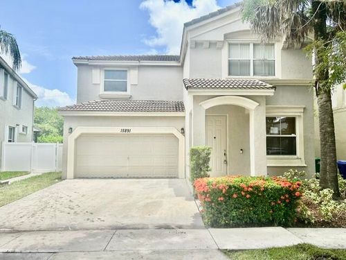 15891 Sw 48th Mnr, Miramar, FL, 33027-5647 | Card Image