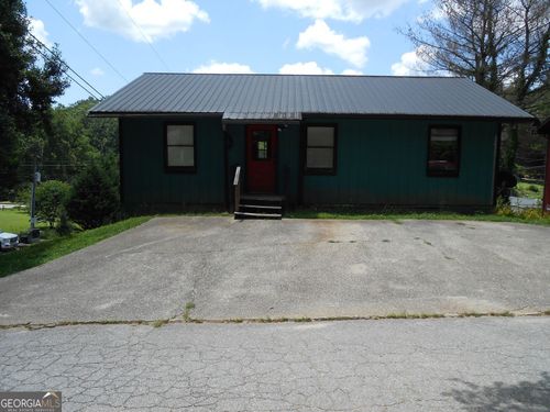 5 W Pinecrest Dr, Clayton, GA, 30525-5620 | Card Image