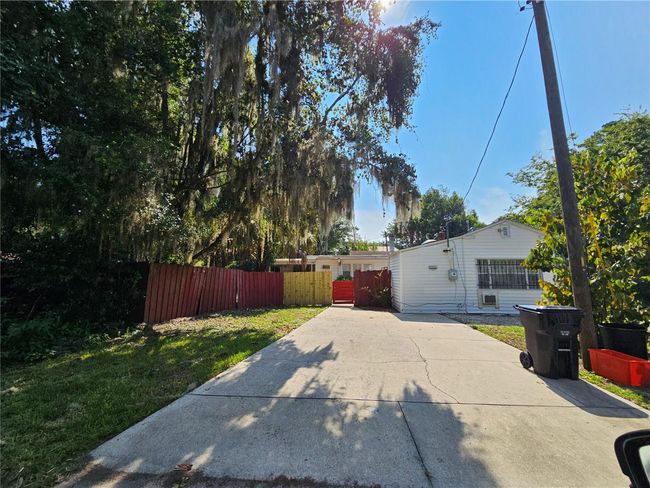 1822 6 Th Ave, House other with 4 bedrooms, 3 bathrooms and null parking in Gainesville FL | Image 36