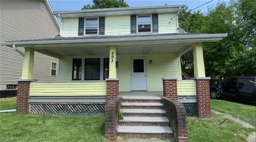 493 Rentschler St, Akron, OH, 44304-1724 | Card Image