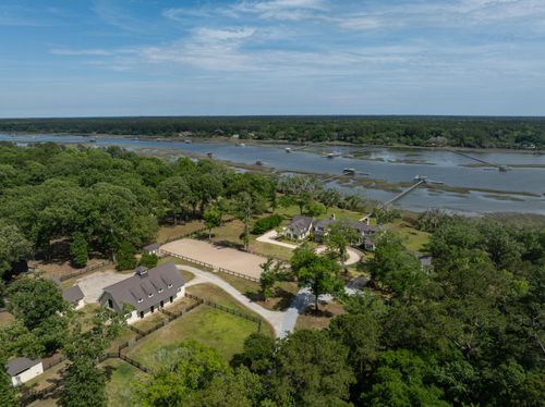 4855 Retriever Rd, Wadmalaw Island, SC, 29487-6704 | Card Image