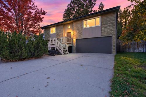 906 Hideout Street, Helena, MT, 59601 | Card Image