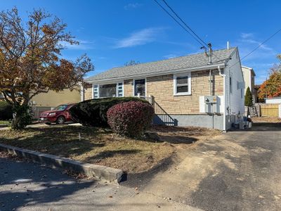 164 Conant St, Home with 5 bedrooms, 2 bathrooms and 4 parking in Revere MA | Image 2