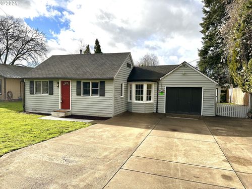 10261 Se 37th Ave, Milwaukie, OR, 97222 | Card Image