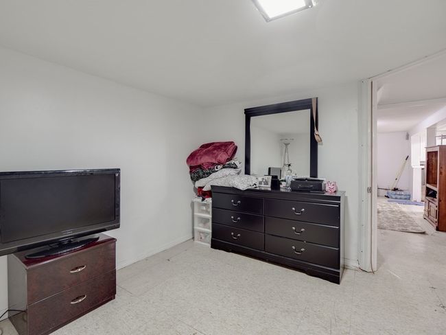 6 Parkview Rd, House other with 3 bedrooms, 2 bathrooms and 3 parking in Everett MA | Image 31