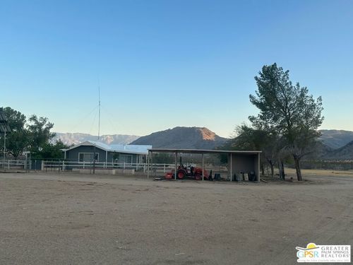 31750 Selmadolph St, Lucerne Valley, CA, 92356-9088 | Card Image