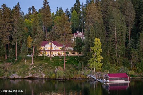 8555 S Red Hog Dr, Coeur D Alene, ID, 83814-8693 | Card Image