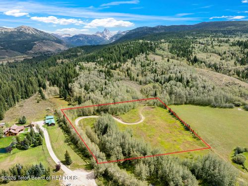 420 E Aspen Meadow Lane, Alta, WY, 83414 | Card Image