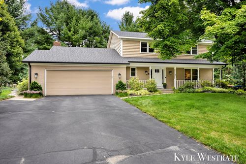 7716 Tobemory Ct Se, Ada, MI, 49301-9362 | Card Image