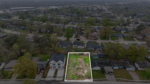 5224 Dewberry St, Houston, TX, 77021-3743 | Card Image