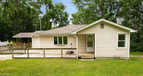 49695 Carmel Achor Rd, Rogers, OH, 44455-9750 | Card Image