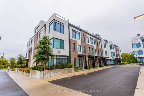 th37-1050 Portage Pky, Vaughan, ON, L4K0K3 | Card Image