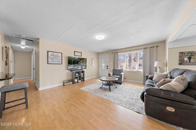 412 Prospect Ave, House other with 3 bedrooms, 2 bathrooms and null parking in Pine Beach NJ | Image 5