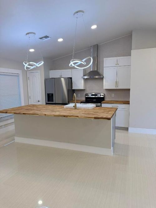 2118 Ne 22nd Place, CAPE CORAL, FL, 33909 | Card Image