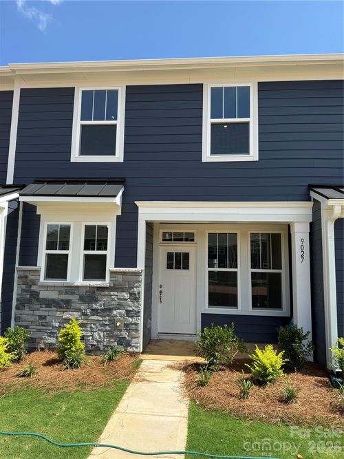 9027 Gulledge Ct, Charlotte, NC, 28262 | Card Image