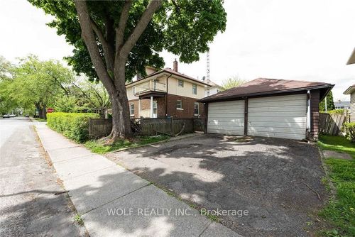 4965 Jepson St, Niagara Falls, ON, L2E1K3 | Card Image
