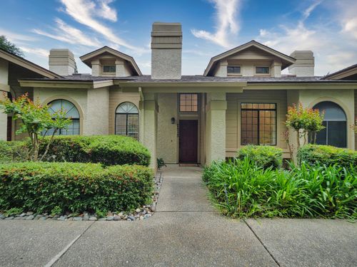 7513 Creekridge Ln, Citrus Heights, CA, 95610-3273 | Card Image