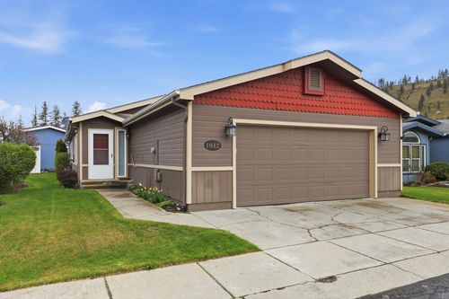 1042 W Sunny Creek Cir, Spokane, WA, 99224-8457 | Card Image