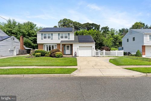 327 Lincoln Ave, EDGEWATER PARK, NJ, 08010-1842 | Card Image