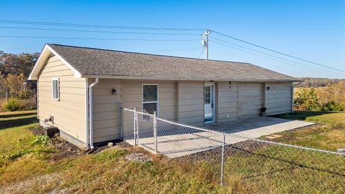 2476 Ladd Springs Rd Se, Old Fort, TN, 37362-5125 | Card Image