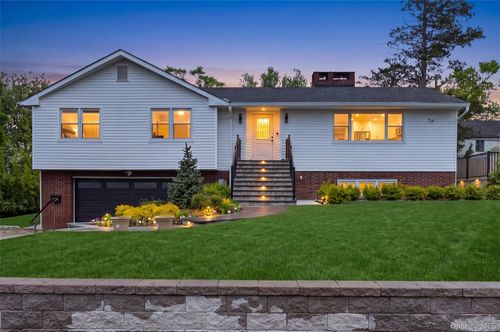 15 Cambridge Ave, Yonkers, NY, 10707-1005 | Card Image